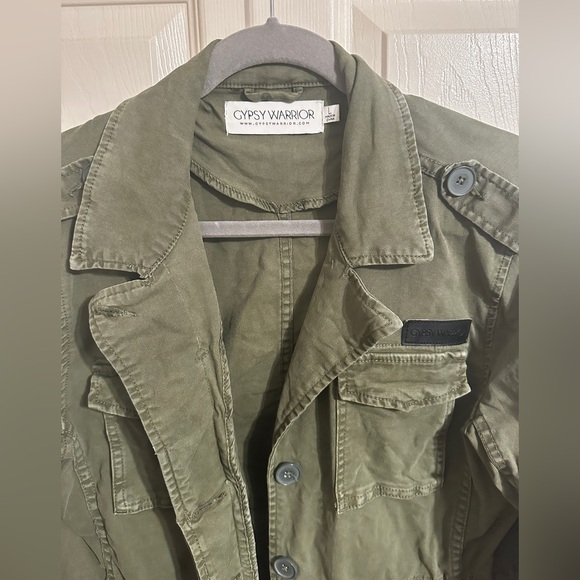 Gypsy Warrior Utility Jacket w Heart & Daggers Detail, Military Green, Size L - Picture 3 of 7